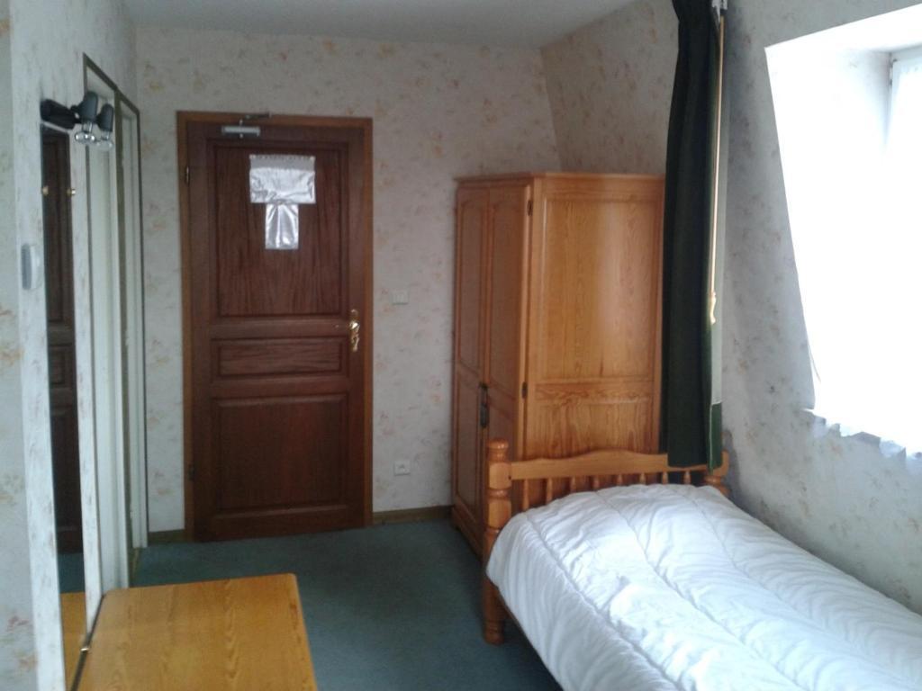 Wasselonne Logis Hotel Restaurant Hostellerie De L'Etoile חדר תמונה
